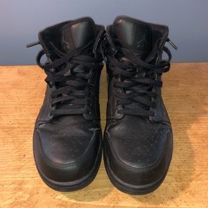 Air Jordan 1 Mid
